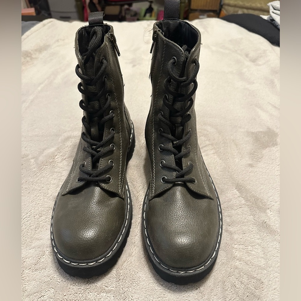 Doc Martin Style Boots